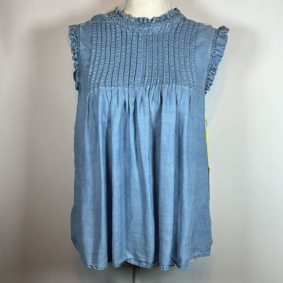 NWT CECE Pintuck Mock Neck Chambray Dennim Blouse Size S - Picture 2 of 6